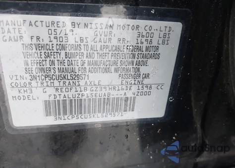 2019 Nissan Kicks Sr z USA, uszkodzony, nr VIN 3N1CP5CU5KL529571